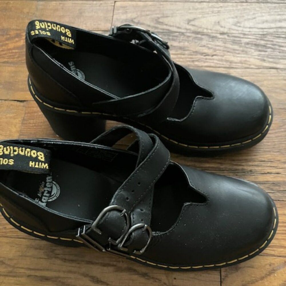 Dr. Martens Eviee Leather Mary Jane